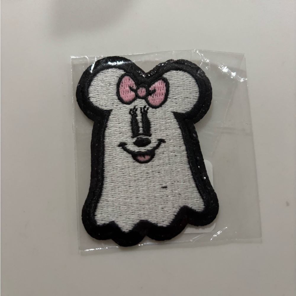 Stoney Clover Lane White & Pink Ghost Minnie Patch
